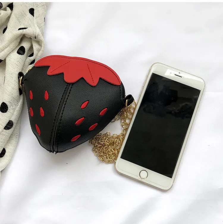 Kids Strawberry Shape Messenger Bags Cute Girls Princess Purse Children Chain Shoulder Outdoor Fruit Crossbody Bag M1169_voghion.com