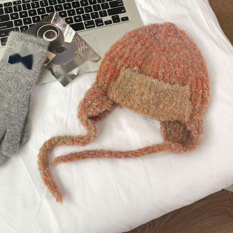 Cappello da donna in maglia coreana Atmosphere Ins, autunno e inverno, con protezione per le orecchie, modello Flying J Gradient Lei Feng_voghion.com