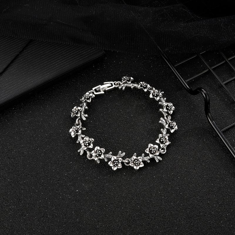 Sweet And Light Dia Butterfly For Women Ins Personality All Match Trend Fashion Jewelry Small Fragrance Style Bracelet_voghion.com