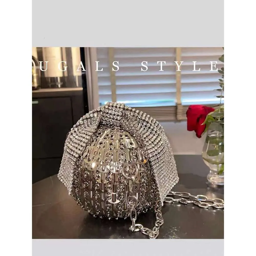Borsa a tracolla da sera con pochette da sposa, fatta a mano, con pallina circolare in cristallo intrecciata e nodo a fiocco, da strada_voghion.com