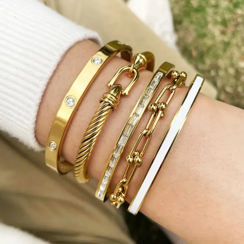 Braccialetto con fibbia a U, braccialetti con filo per donne, braccialetti a catena per amanti, gioielli in acciaio inossidabile, regalo all'ingrosso 231027_voghion.com