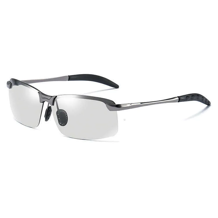 DHCollections Outdoor Fishing Men's Polarized Smart Light-Sensitive Metal Photochromic Driving Day And Night Dual-Use_voghion.com