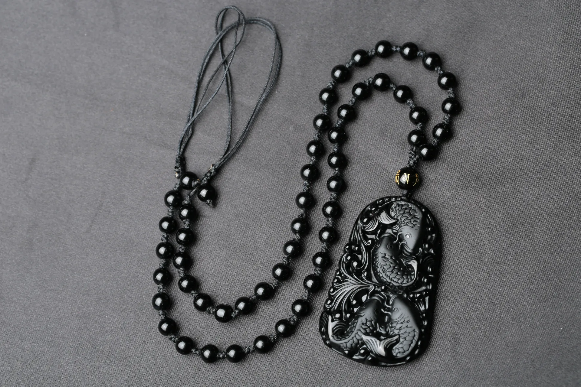 Obsidian Carp Pendant Necklace Natural Matte Stone Jewelry_voghion.com