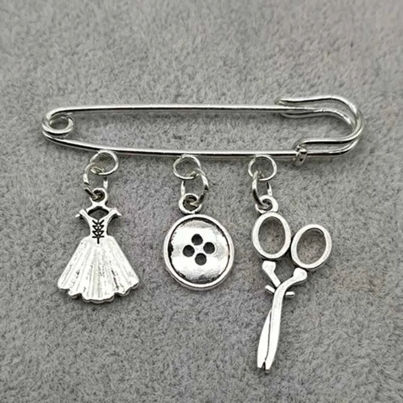 Sewing Theme Charm Brooch Fashion Accessory Handmade Clothes Pin_voghion.com