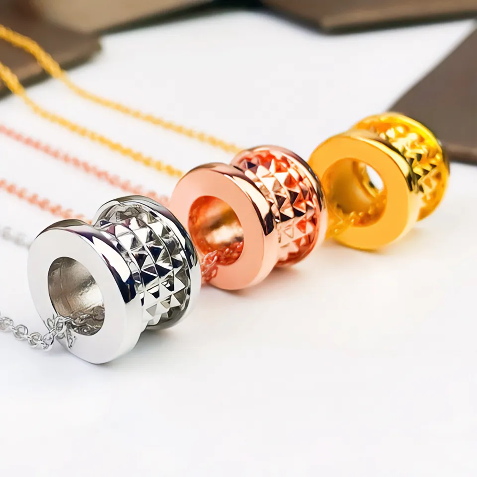 gioielli designer donne ciondolo oro regalo gioielli designer schmuck ciondolo collana_voghion.com