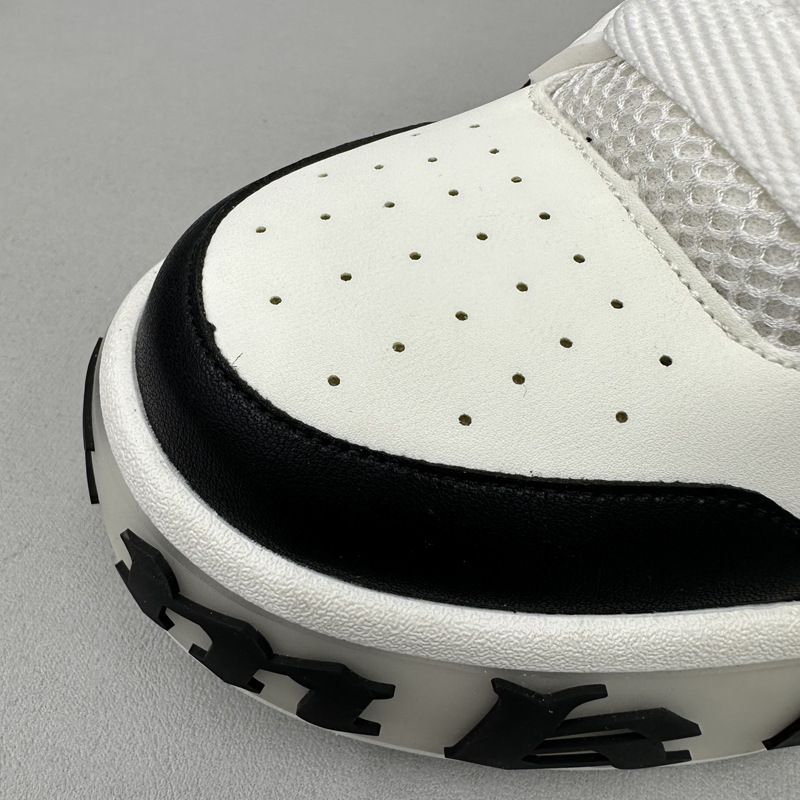 Personalized Fashion Comfortable Casual Campus Student Thick Soles Increase Board Shoes Male_voghion.com