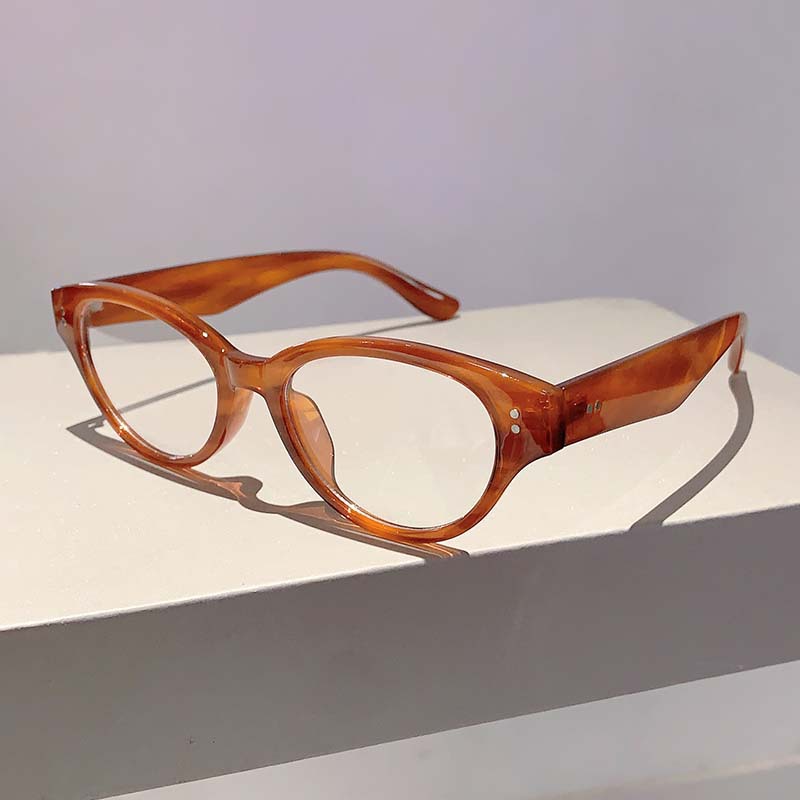Oval Slimming Sunglasses For Men Instagram Style Street Photography_voghion.com
