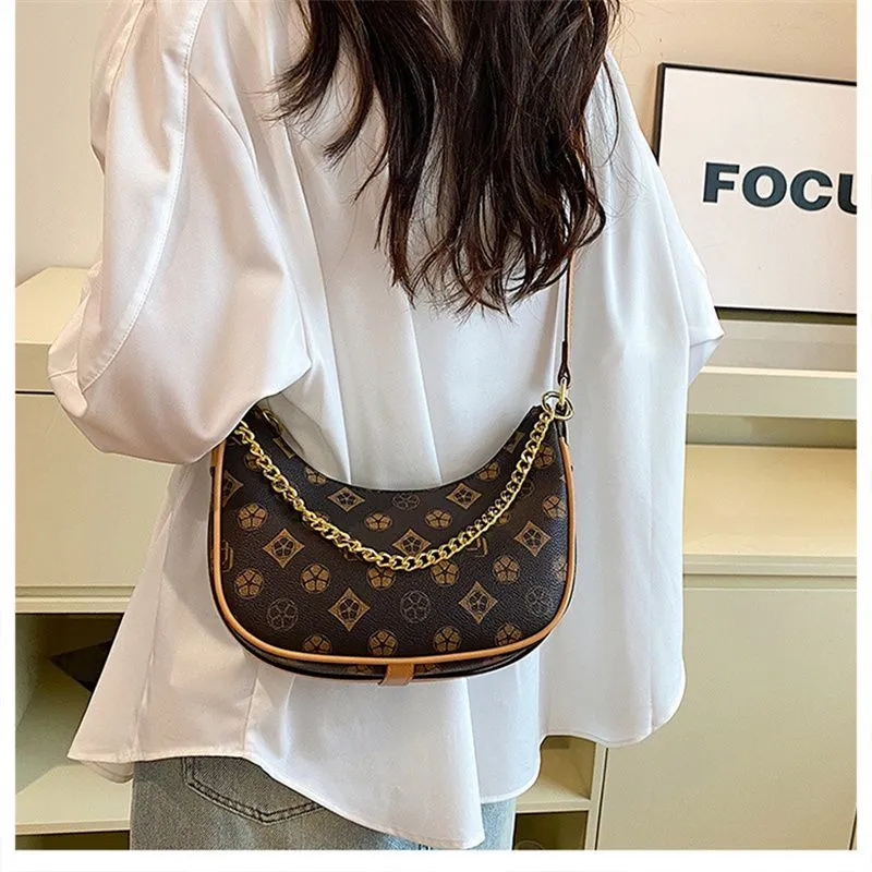 Free Shipping 2025 New Designer Fashionable Commuting Tote Premium Texture Printed Single Shoulder Diagonal Cross Armpit_voghion.com