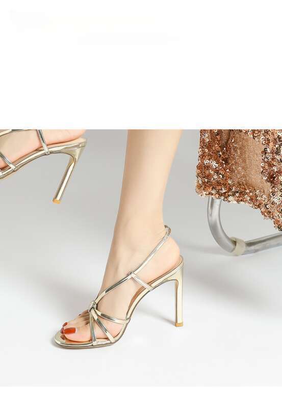 2025 Lente Nieuwe Hoge Hak Charmante Enkele Band Zilveren Sandalen_voghion.com
