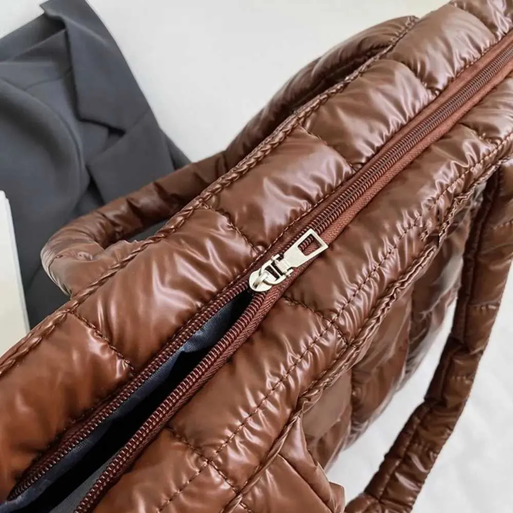 Quilted Puffy Tote Bag For Women Large Capacity Padded Shoulder_voghion.com