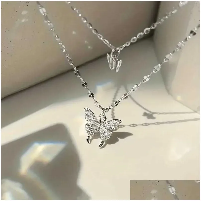 Collane con ciondolo Collana a doppio strato con farfalla e set di gioielli per feste con dichiarazione in zircone brillante Regaliq Drop_voghion.com