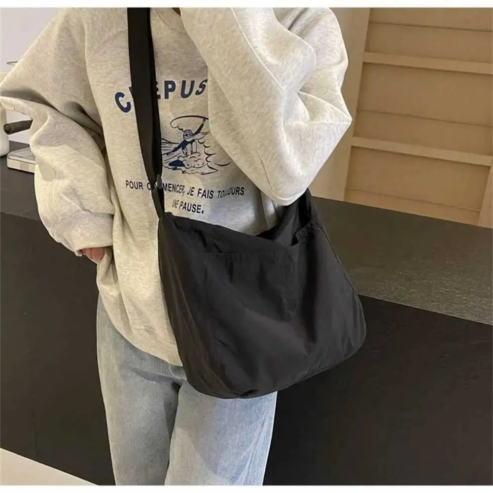 Borsa a tracolla alla moda in nylon da donna per viaggi_voghion.com