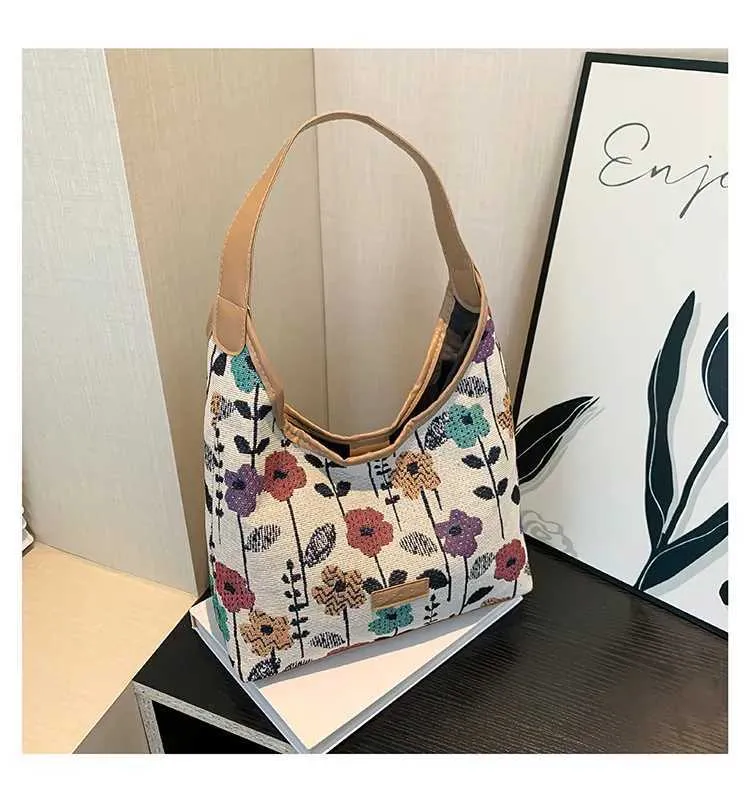 Borsa a tracolla da donna capiente per viaggi e shopping_voghion.com
