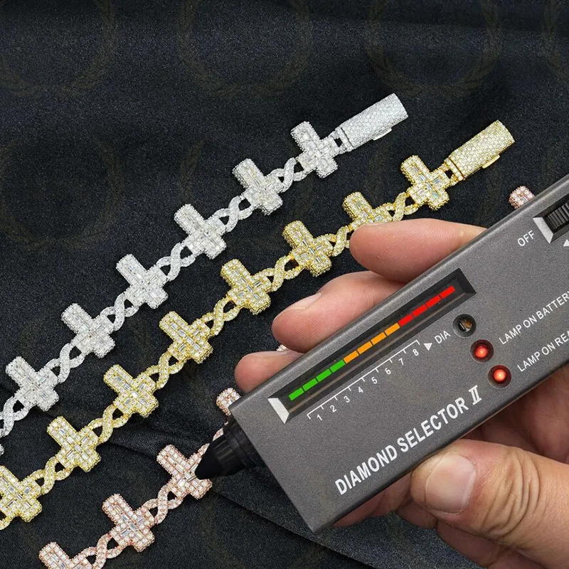 Cadena de eslabones cubanos con cruz de moissanita y baguette VVS con helado de plata de ley GRA de Christian Hip Hop Pass para hombres y mujeres_voghion.com