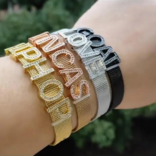 personaliséiert Gold Bling Diamant Benotzerdefinéiert Numm Bangle Bracelet Hip Hop Personaliséiert DIY Buschtawen Léifsten Armband Bijouen_voghion.com