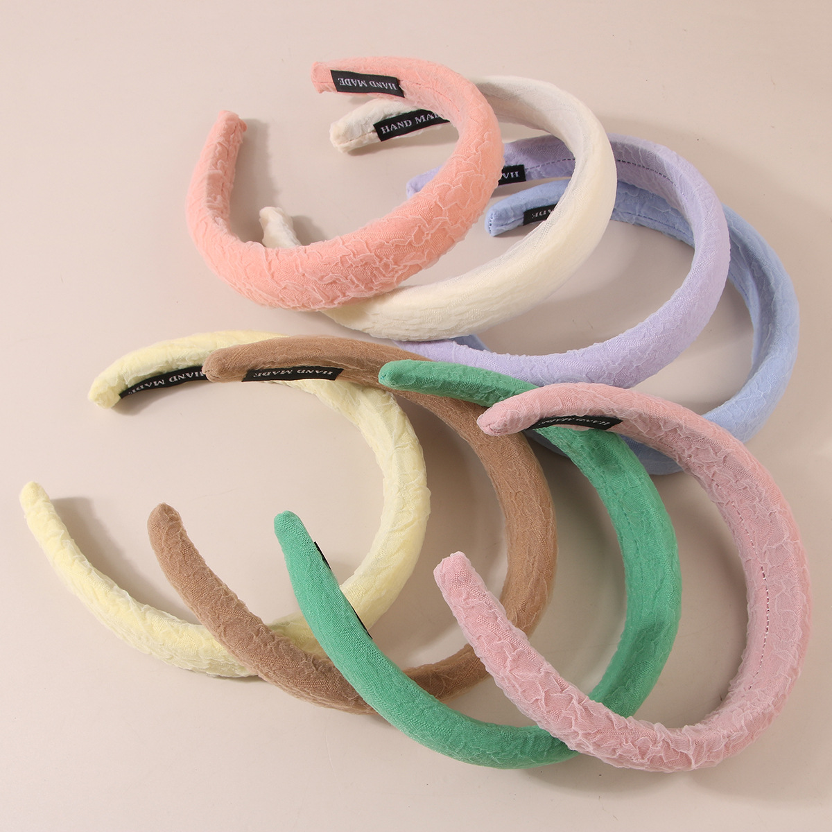Tiara larga de renda plissada com esponja para mulher_voghion.com