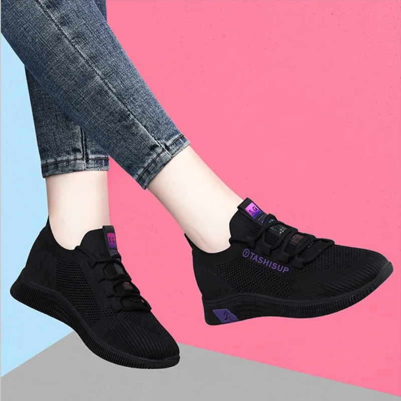Chaussures de sport femme légères pour marche et randonnée_voghion.com