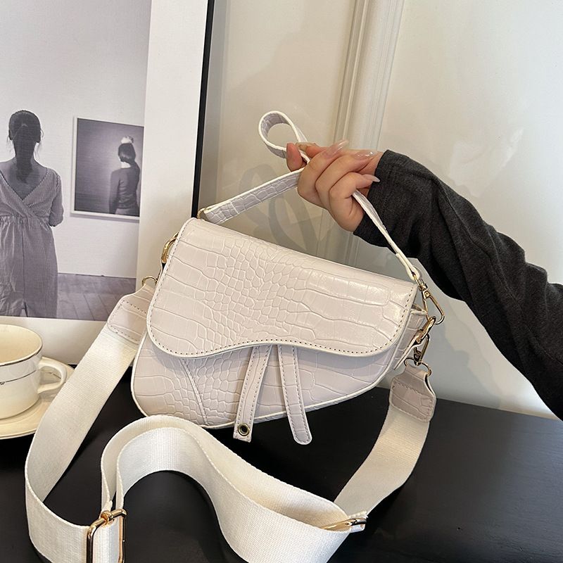 High-End-Tasche für Frauen 2023 neue Mode Schulter Messenger Handtasche Krokodilmuster große Kapazität Außenh_voghion.com