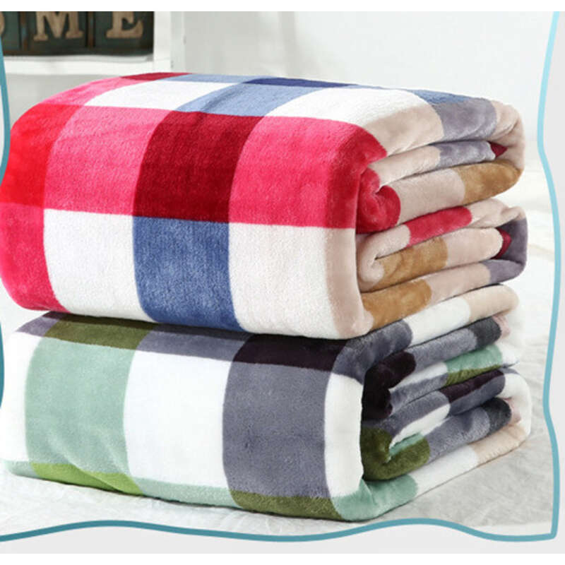 Children's Blanket, Lunch Break Thickened Coral Velvet Gift Blanket_voghion.com