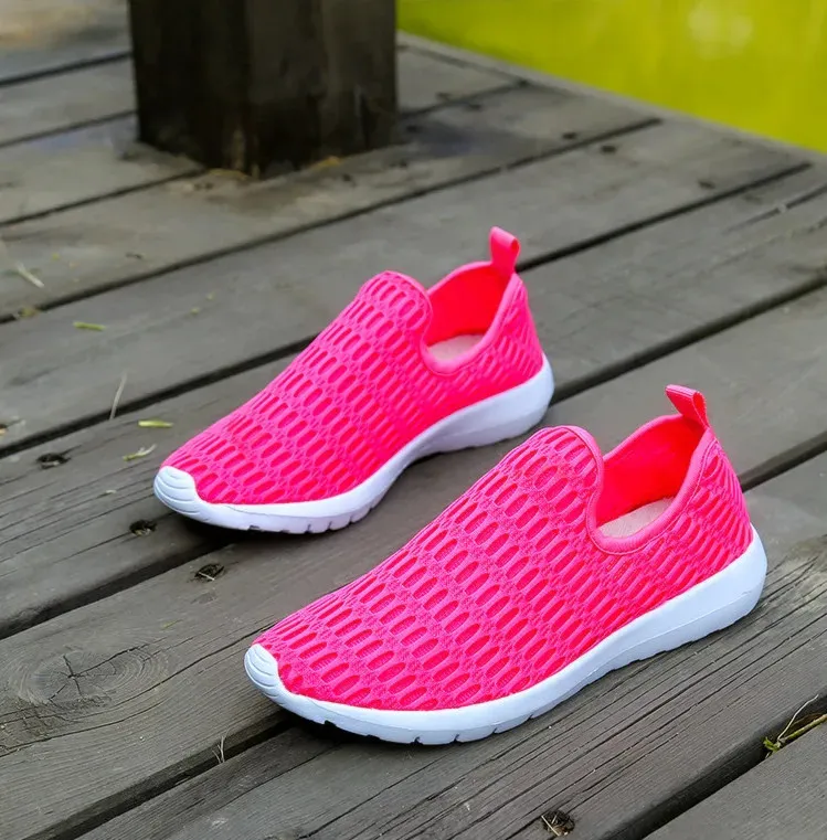 BEANNHUA Hohlgewebe Weibliches Fliegennetz Luftsport Und Freizeit Erhöhte Laufschuhe Mit Dicker Sohle 240708_voghion.com