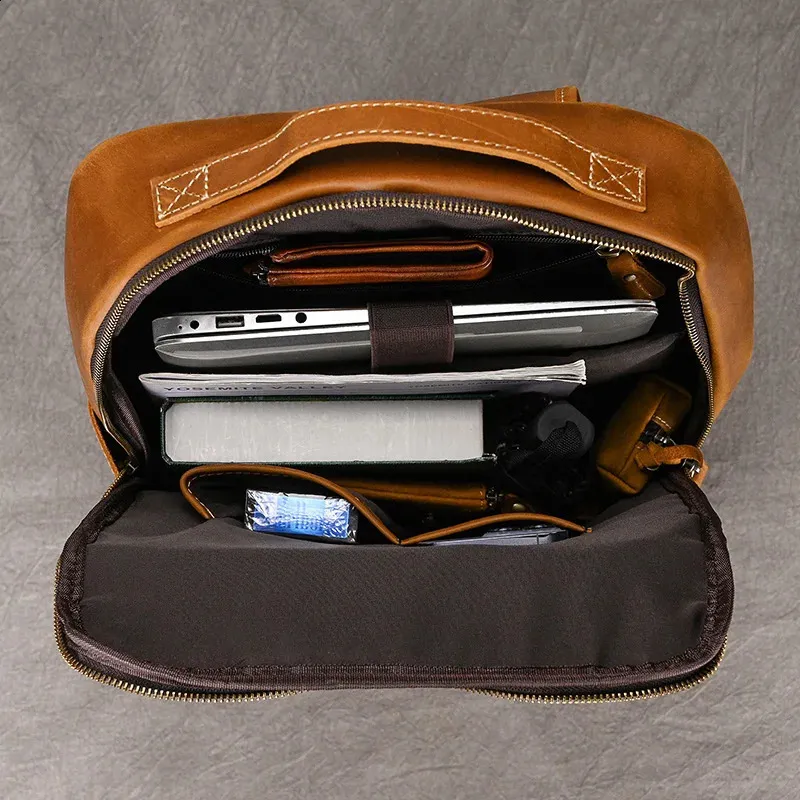 Vintage Mens Crazy Horse Leather genuine leather Retro Rucksack Large Classic Travel Backpack Big laptop computer bag_voghion.com