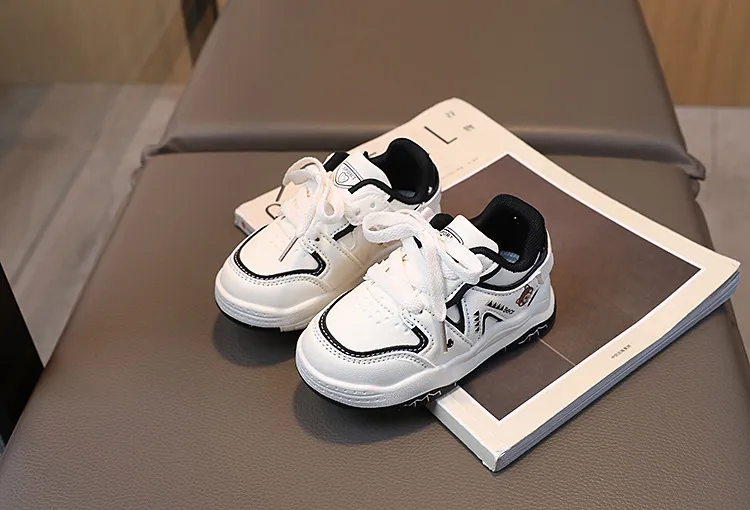 Baskets antidérapantes pour enfants, chaussures de sport mignonnes en forme d'ours, chaussures décontractées en cuir PU pour garçons et filles_voghion.com