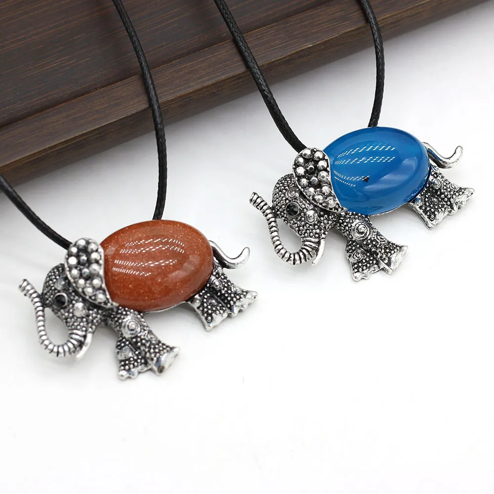 Collana con ciondolo elefante vintage per donna con gemme_voghion.com