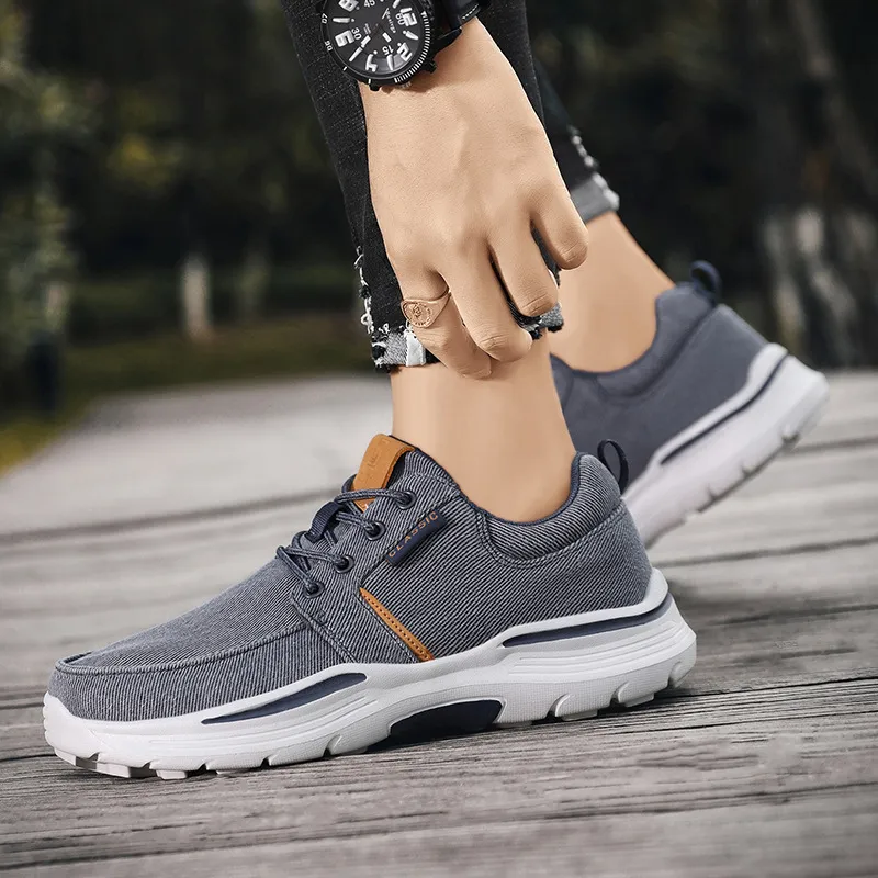 Loafers 2022 Spring New Comfortable Senakers for Men Business Casual Canvas Shoes Lightweight Plus Size_voghion.com