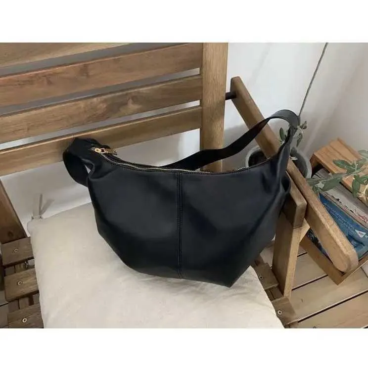 Borsa a tracolla alla moda con pieghe per donna in morbida pelle PU, borsa a tracolla firmata Dumpg Fashion Cloud, borsa Hobo BolsasC241211_voghion.com