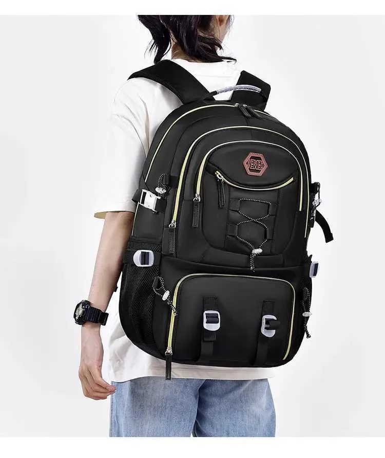 Nouveau sac à dos de loisirs de haut niveau d'apparence grande capacité sac de randonnée de voyage Senior Sense sac à dos en tissu Oxford C241116_voghion.com