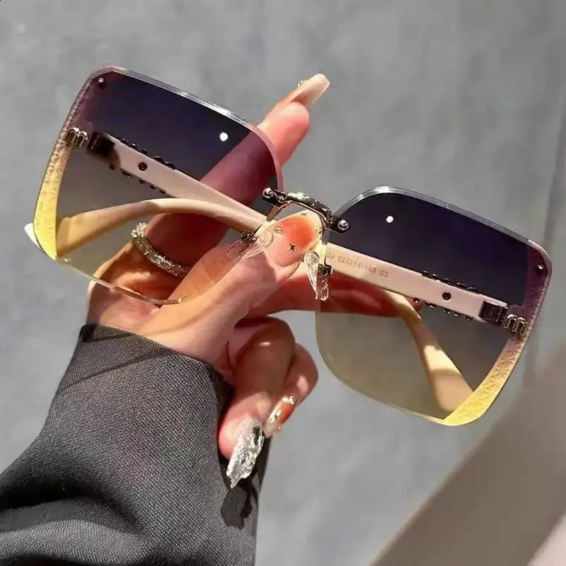 MIU Mode Coola Solglasögon Dam Bokstäver Anti Starkt Ljus Vintage Båglösa Solglasögon Dam Gafas UV400 240812_voghion.com