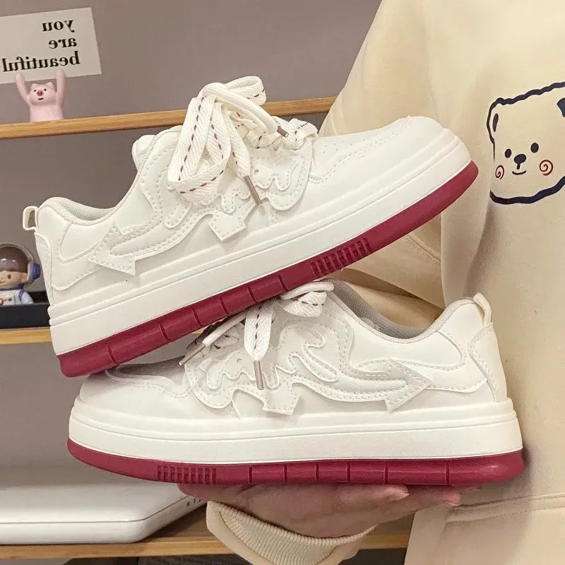 Women Platform White Lace Up Skateboard Flat Outdoor Comfortable Running Shoes Tennis Jogging Sneakers atos De Mujer_voghion.com