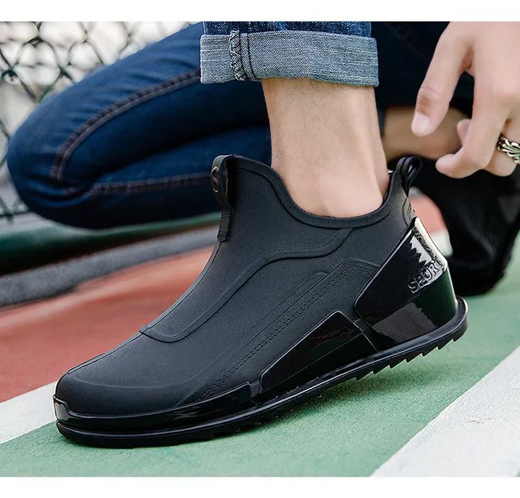 New Men's Tide Short Rain Boots Non-slip Kitchen Takeaway Water Thick-soled Overshoes Fishing Rubber Shoes_voghion.com
