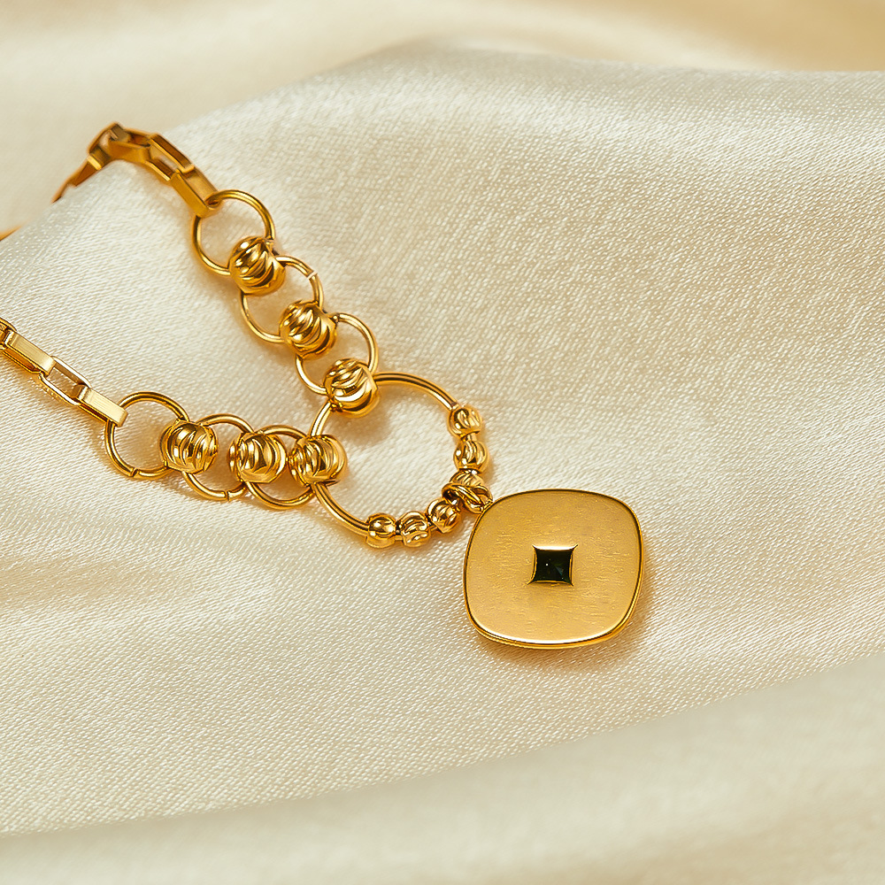 Bracciale in acciaio inossidabile con pendente in zircone di alta qualità_voghion.com