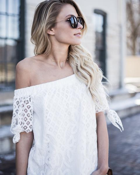 Damenmode Spitze Off-die-Schulter einfarbig sexy Damen Top T-Shirt_voghion.com