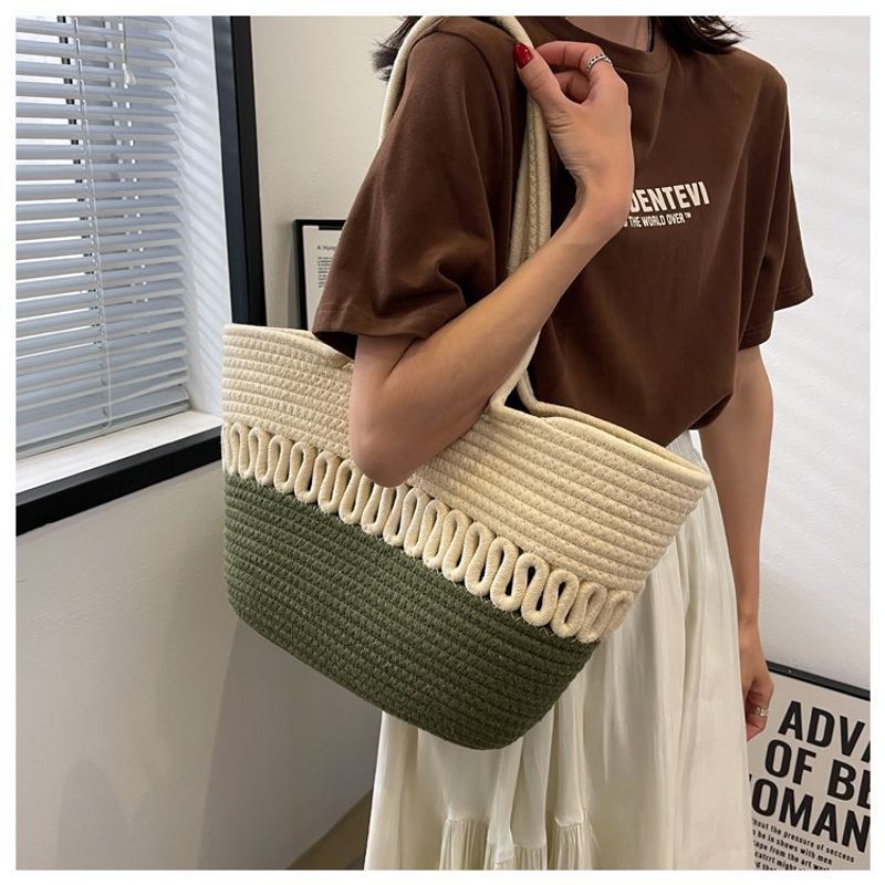 Spring and summer niche grass for women in 2024, new trendy cotton thread woven beach bags, large capacity single_voghion.com