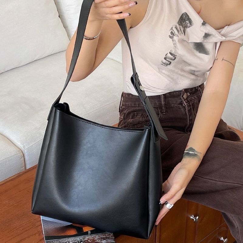 Zweiteiliges Set, Mutter-Kind-Tasche, Damentasche, Mode 2024 Frühjahr neue weiche Leder Schultertasche für Damen, große_voghion.com