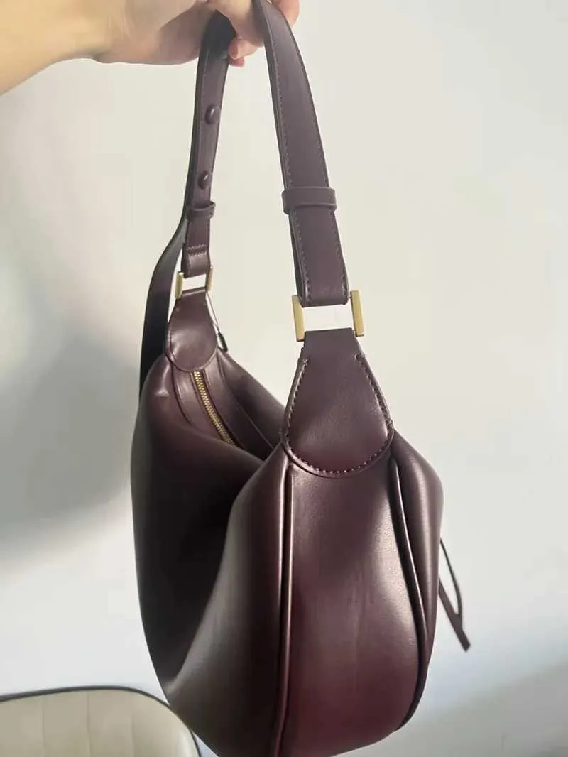 Crescent Armpit Bag For Women Large Capacity Pu Leather Shoulder Bag_voghion.com
