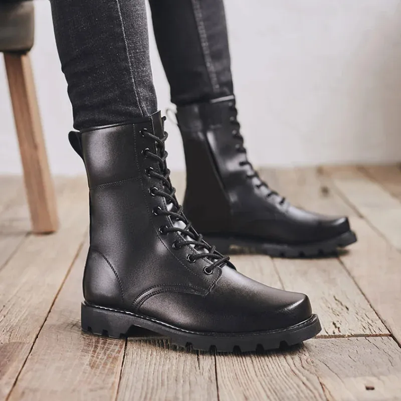 Stivaletti uomo high top - scarponi da trekking e escursionismo_voghion.com