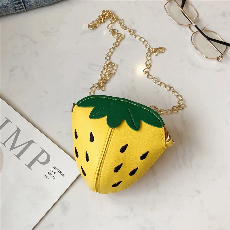 Kids Strawberry Shape Messenger Bags Cute Girls Princess Purse Children Chain Shoulder Outdoor Fruit Crossbody Bag M1169_voghion.com