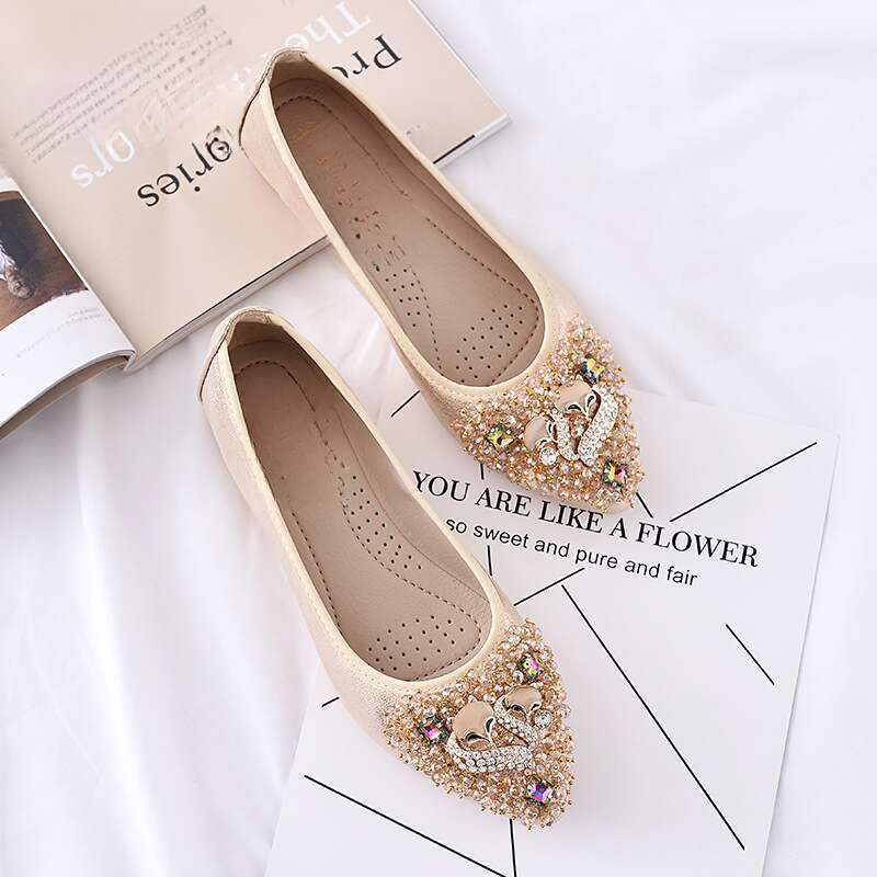 Rhinestone Soft Sole Large Women's Flat Shoes_voghion.com