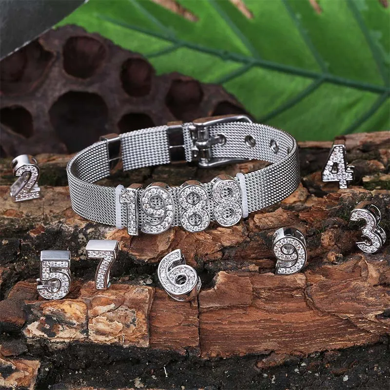 personaliséiert Gold Bling Diamant Benotzerdefinéiert Numm Bangle Bracelet Hip Hop Personaliséiert DIY Buschtawen Léifsten Armband Bijouen_voghion.com