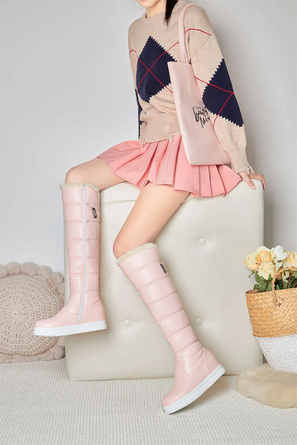 Winter Warm Rosa Weiß Schnee Frauen Schuhe 2024 Niedrigen Absätzen Knie Hohe Stiefel Weibliche Plattform Plüsch Lange Boote Mujer Schwarz_voghion.com