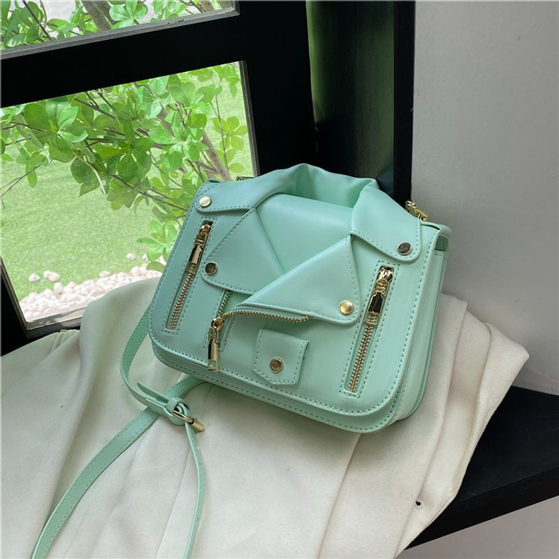 2024 Neue modische personalisierte Tasche für Damen Nischenmode-Design Jacke Reißverschluss Coole Umhängetasche mit_voghion.com