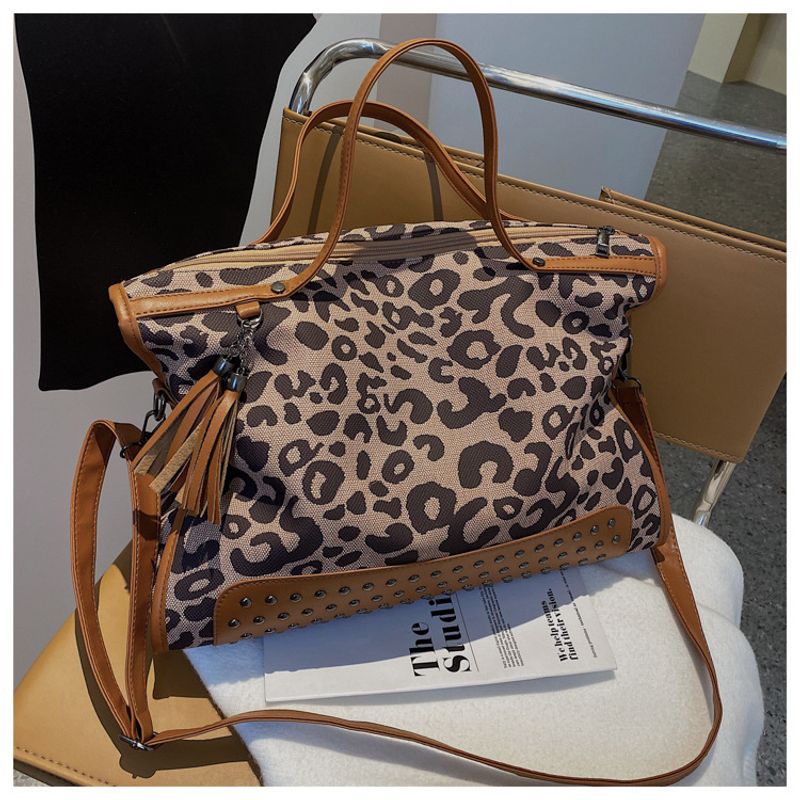 Handtaschen Große Kapazität im französischen Stil Damen 2023 Neue Tasche mit Leopardenmuster Einkaufstasche_voghion.com