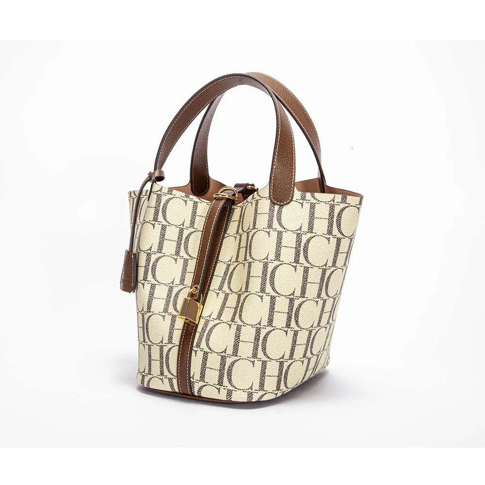 CH Grouss Kapazitéit Alldags Pendler Crossbody Moud Buschtawendruck Design Damen Temperament Schëllertasch Villsäiteg Premium_voghion.com