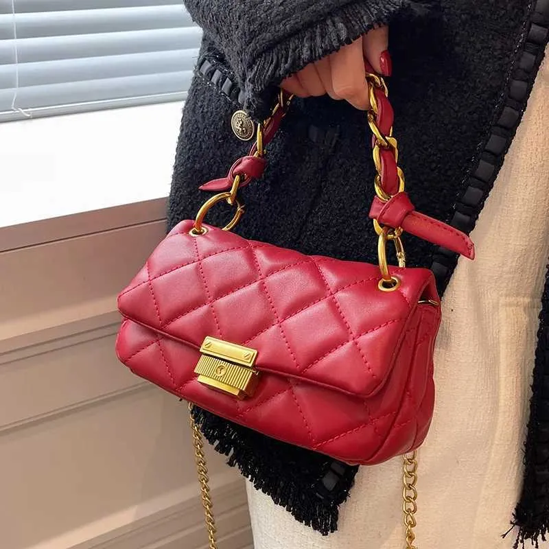 Fashion Plaid Simple Red Small Square High-End Texture Women 2023 New Popular Chain Crossbody Bag Design Sense Shoulder_voghion.com