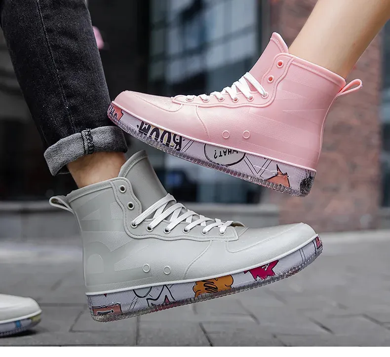 Bottes de pluie tendance pour hommes, couleur chair, anti-salissures, chaussures de travail, de pêche, en caoutchouc, imperméables et durables, baskets pour hommes 240621_voghion.com