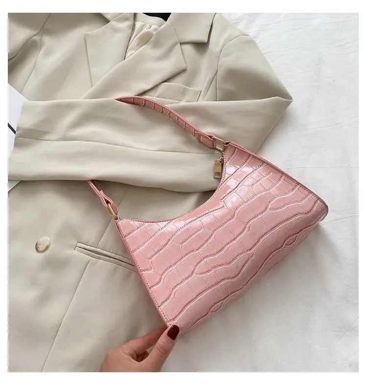 Designer Leather Shoulder Bag Retro Solid Colour Chain Handbag_voghion.com
