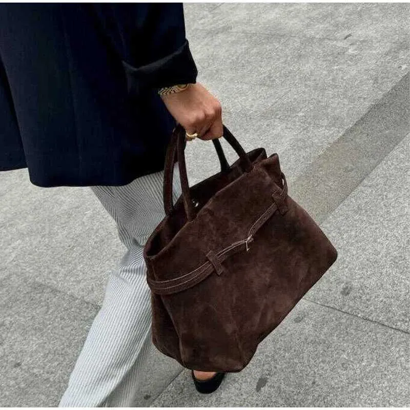 Trendy podzimní hnědá dámská retro semišová velkokapacitní kabelka přes rameno s přezkou, dámská taška do podpaží, BA241104_voghion.com